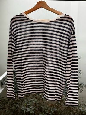 Majestic Filatures Long-Sleeve Boatneck Top - Navy and White